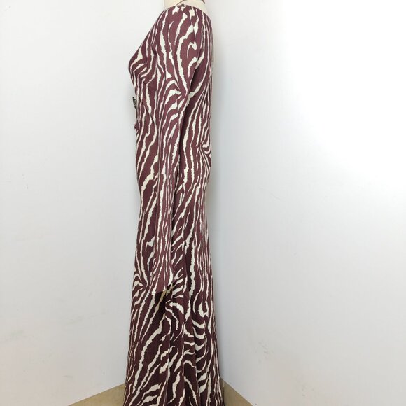 Realisation Par The Gia Bell-Sleeve Maxi Dress in Silk Jianhong Crepe - Picture 5 of 13